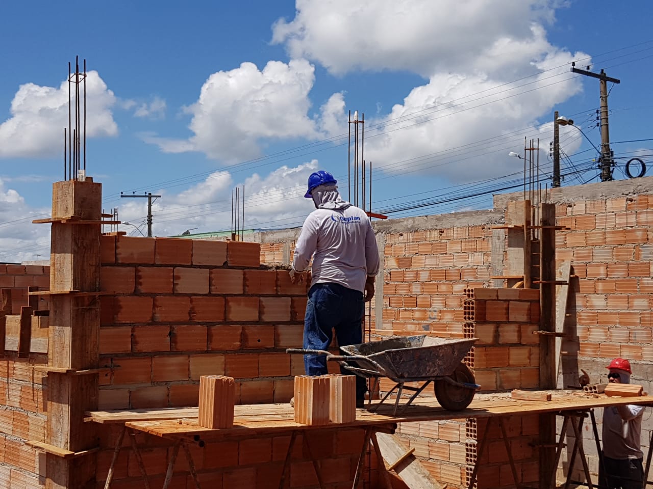 Obras nas escolas municipais de Araxá em ritmo acelerado em 2020