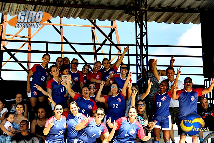 Um Show de beleza, Alegria no 1º Torneio Feminino de Futebol Society  de Araxá.