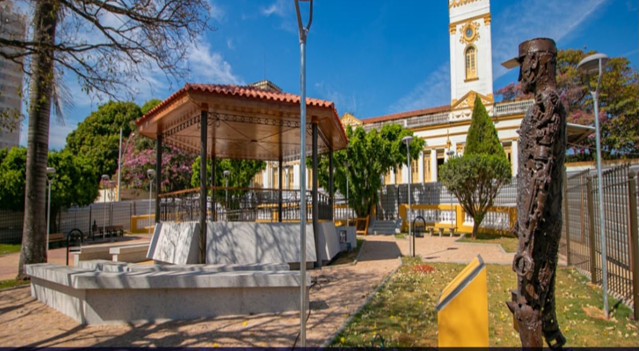 Prefeitura de Araxá reinaugura Praça Arthur Bernardes e Escola de Musica Elias Porfírio dia 24.