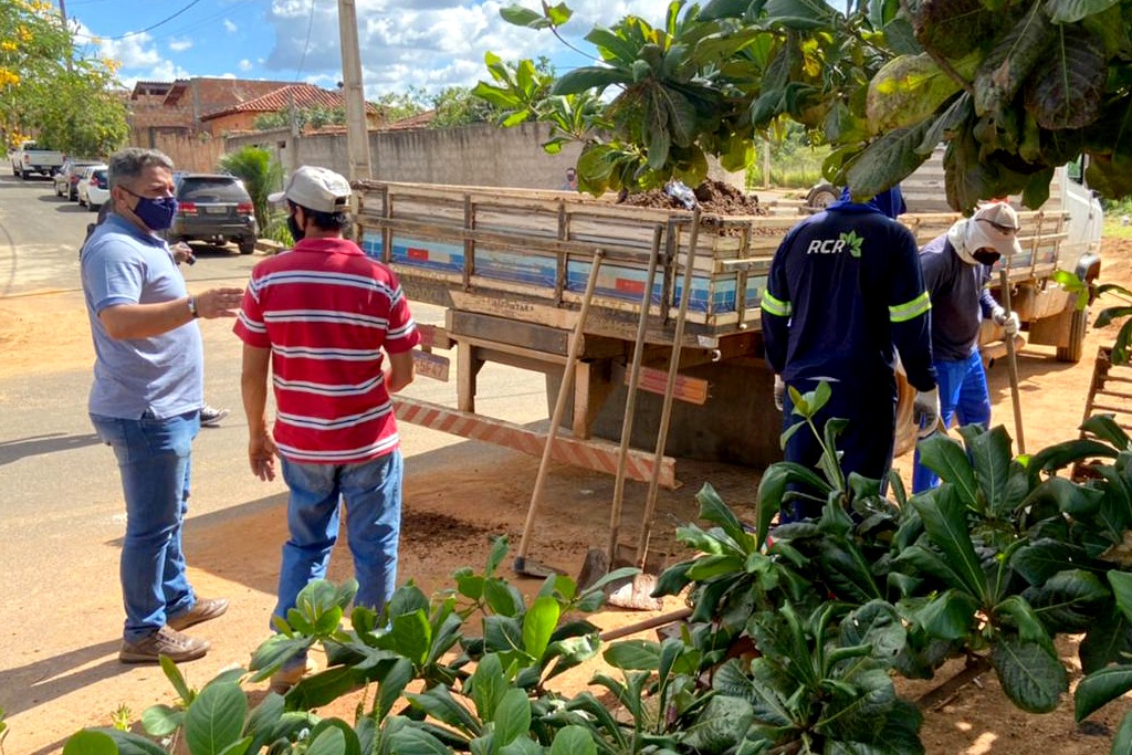 RCR Ambiental, empresa vencedora da licitação inicia serviço de limpeza e manutenção de vias públicas de Araxá