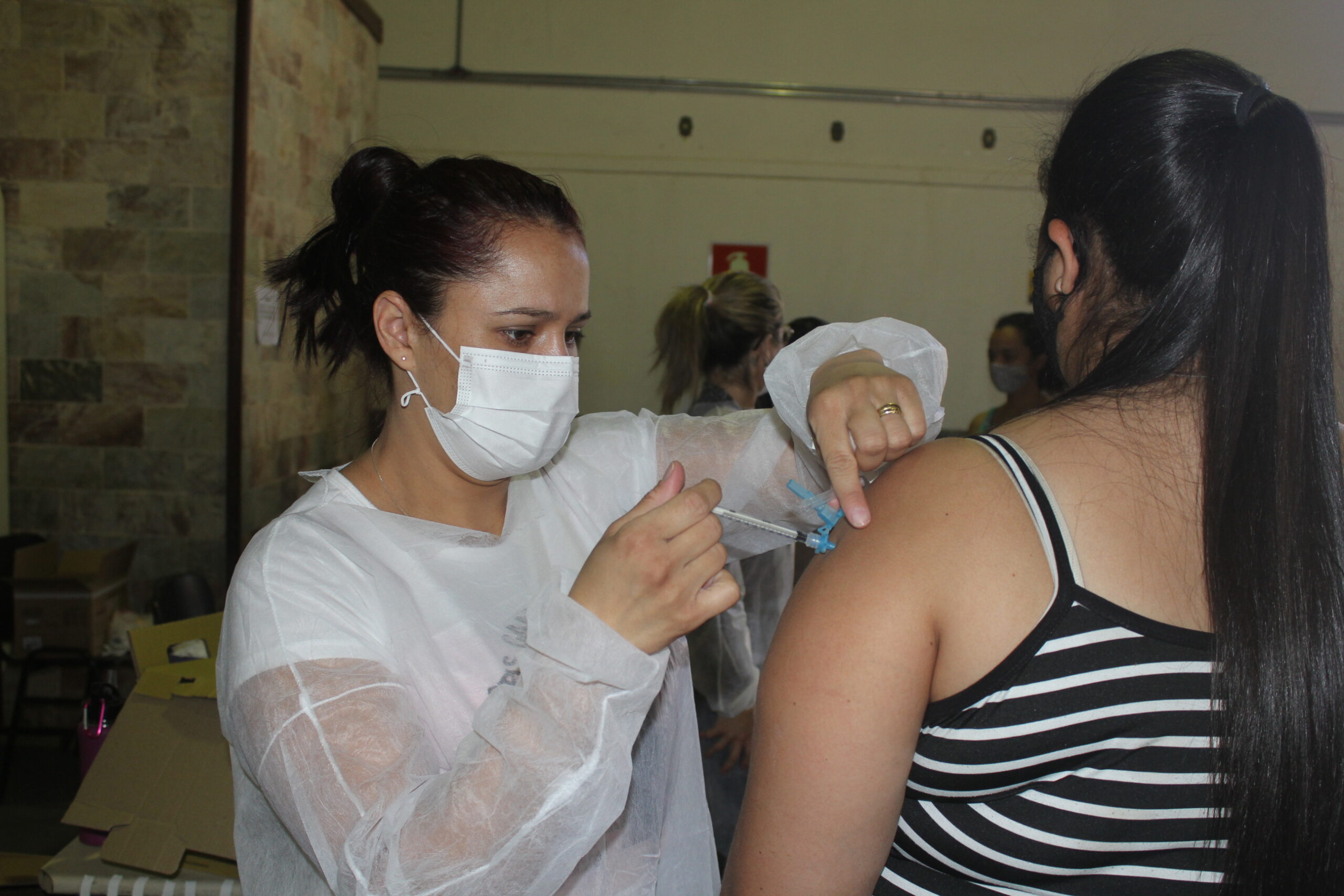 Cronograma da vacina da 2º dose em Araxá  no dia 25