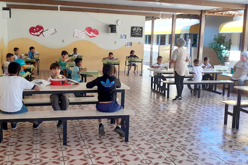 Prefeitura de Araxá  reduzira  de açúcar da merenda escolar da rede municipal