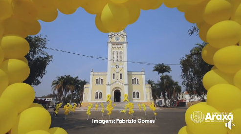 Setembro Amarelo é destaque  com ação no pátio da Igreja Matriz de São Domingos