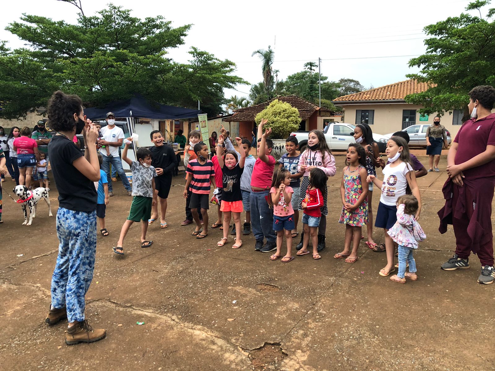 Ação solidária promove conscientização ambiental na Serra da Canastra