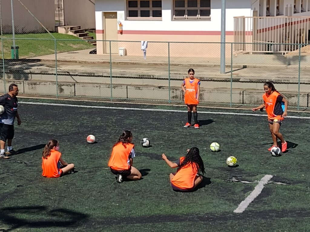 Projeto de Futebol Feminino da Prefeitura de Araxá revela atleta para um  dos maiores clubes do Brasil