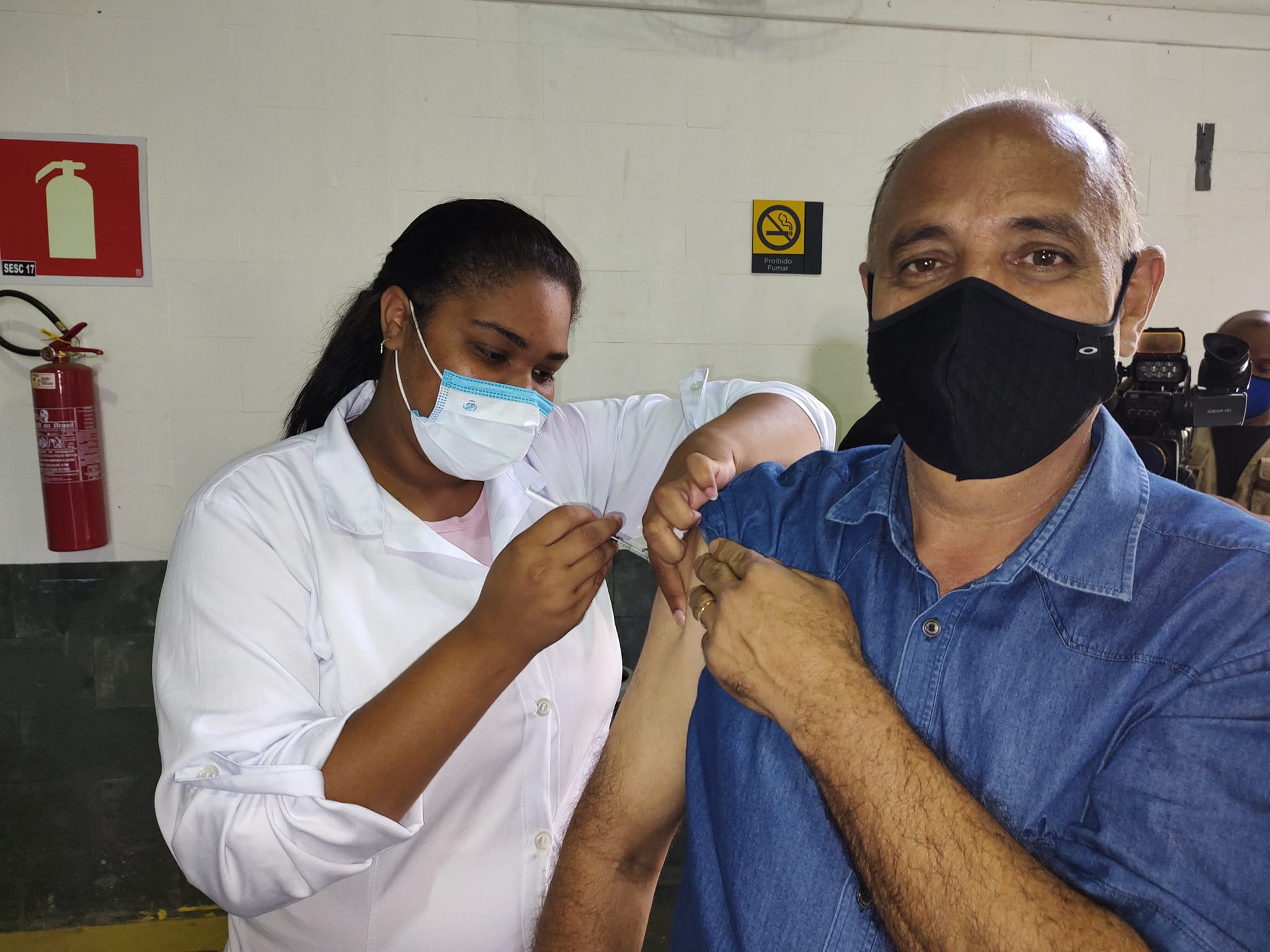 Prefeitura de Araxá realiza a repescagem da 1ª dose da vacina contra a Covid-19 para pessoas a partir de 12 anos sem comorbidades (adolescentes, adultos e idosos) nesta quarta-feira (22)