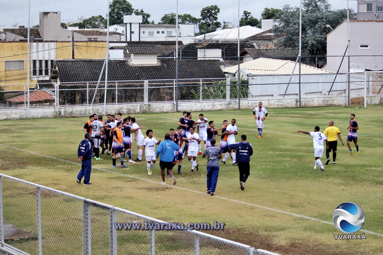 Copa Araxá jogos empatados e bicho pegando para partidas de volta Malvinas e Santa, Dínamo e Amigos