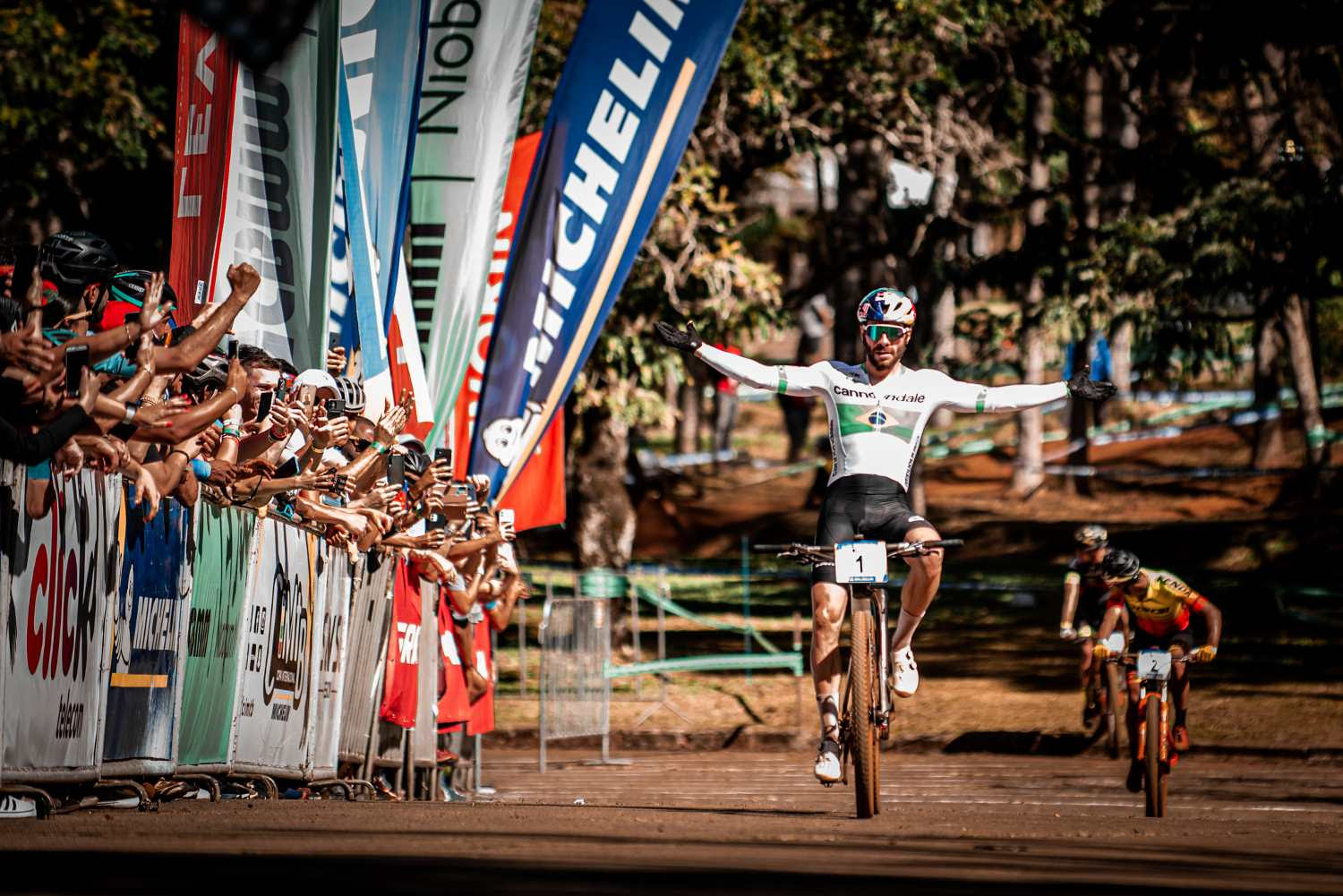 Rei Avancini vence em Araxá o Short Track (XCC)