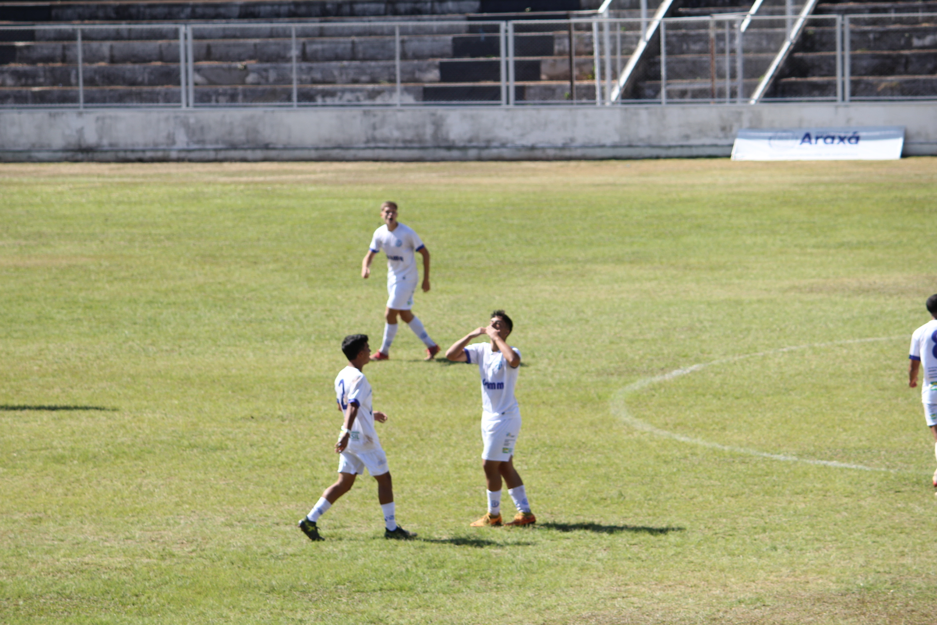 Dínamo de Araxá decide classificação no campeonato Mineiro  sub 15 e sub 17 sábado (Transmissão ao Vivo)