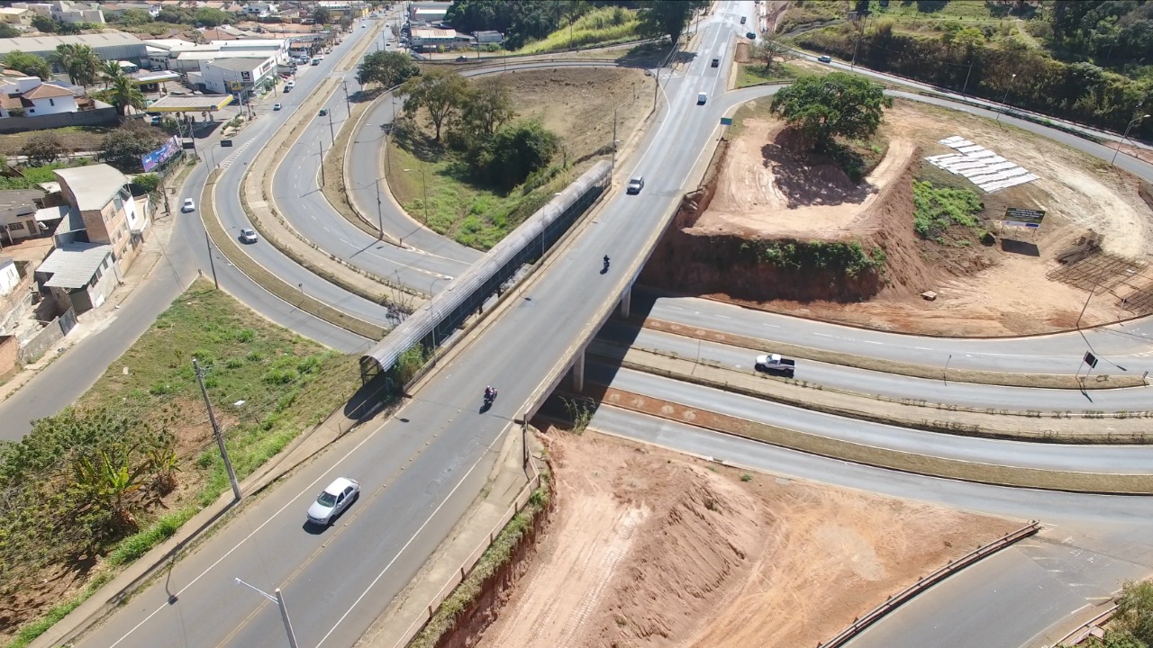 Obras para duplicação do viaduto na avenida Hitalo Ros têm início nesta segunda-feira (8); Veja os trechos de interdições e as rotas alternativas