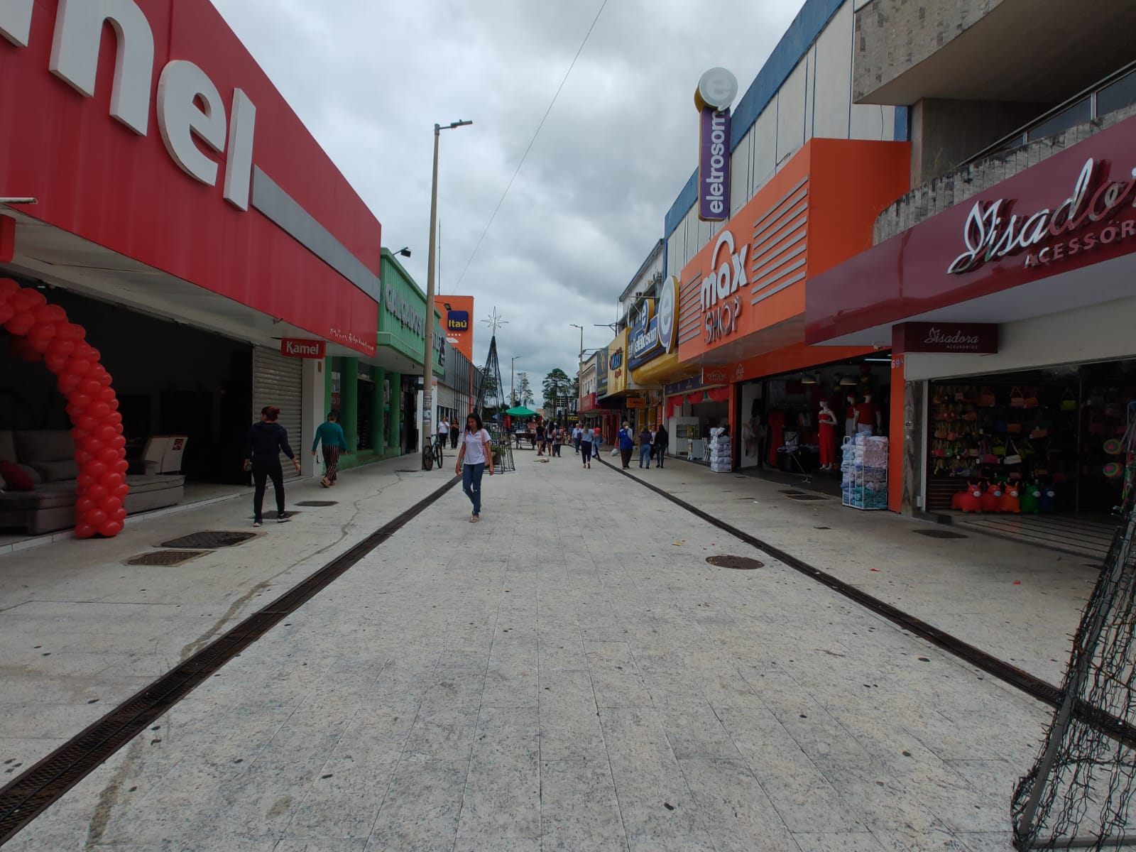 Procon Araxá orienta consumidor sobre as compras de Natal