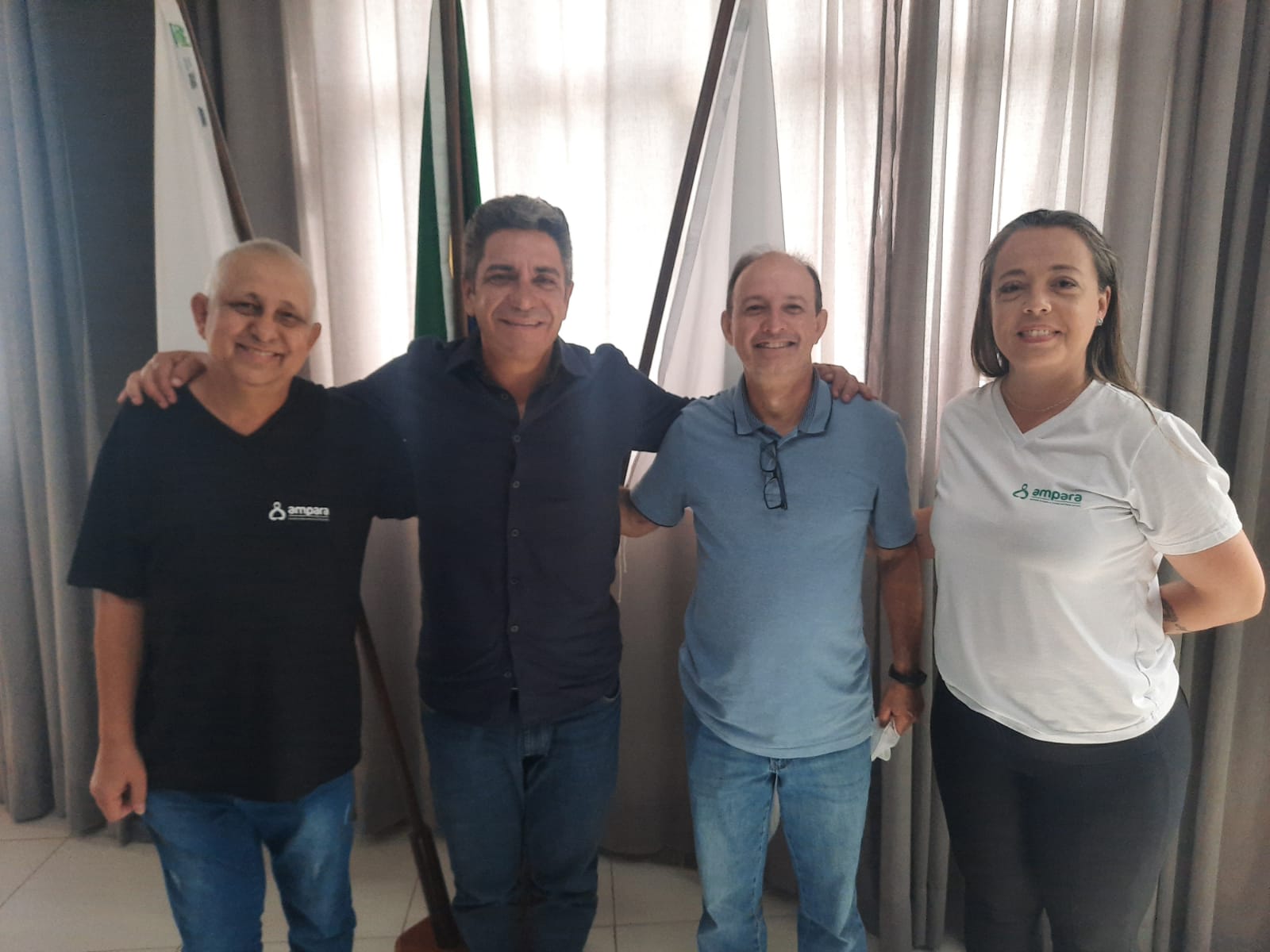 Associação Ampara participa de reunião com a prefeitura para apresentar o balanço de 2022