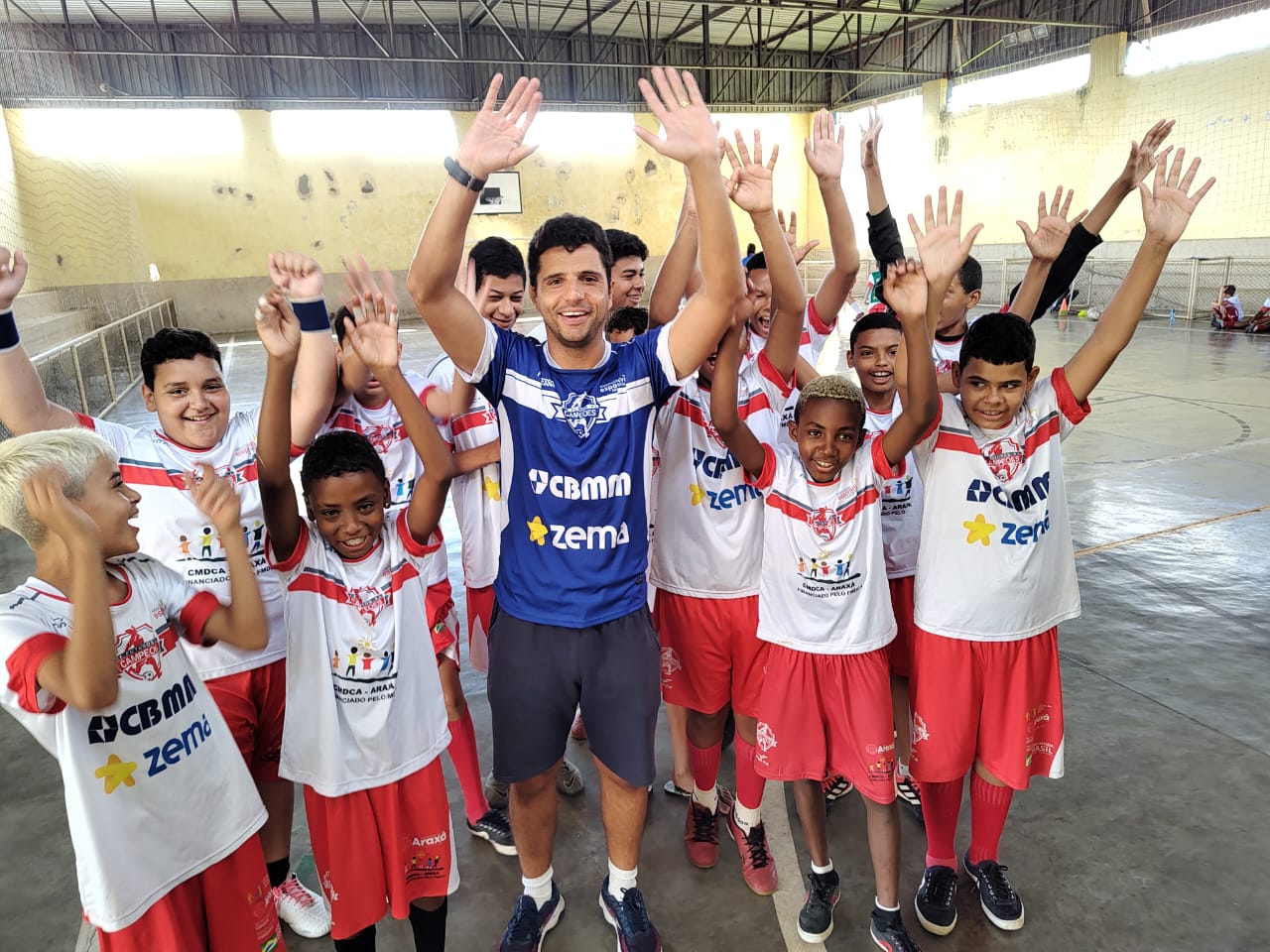 A Associação Esportiva Araxaense faz do esporte futuros campeões para vida