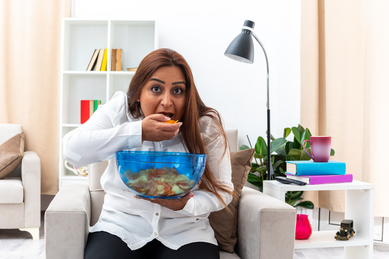 Fome emocional’ leva brasileiros a comerem por ansiedade, estresse ou outras causas emocionais; saiba como evitar