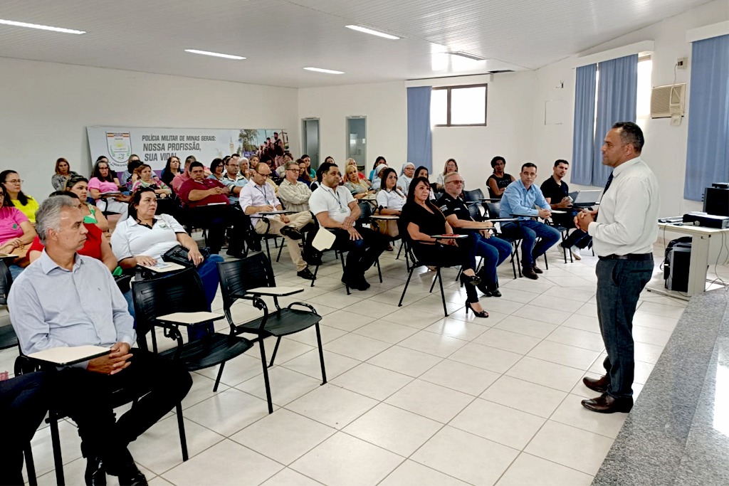 Prefeitura de Araxá firma parceria com a Polícia Militar para reforçar segurança nas escolas