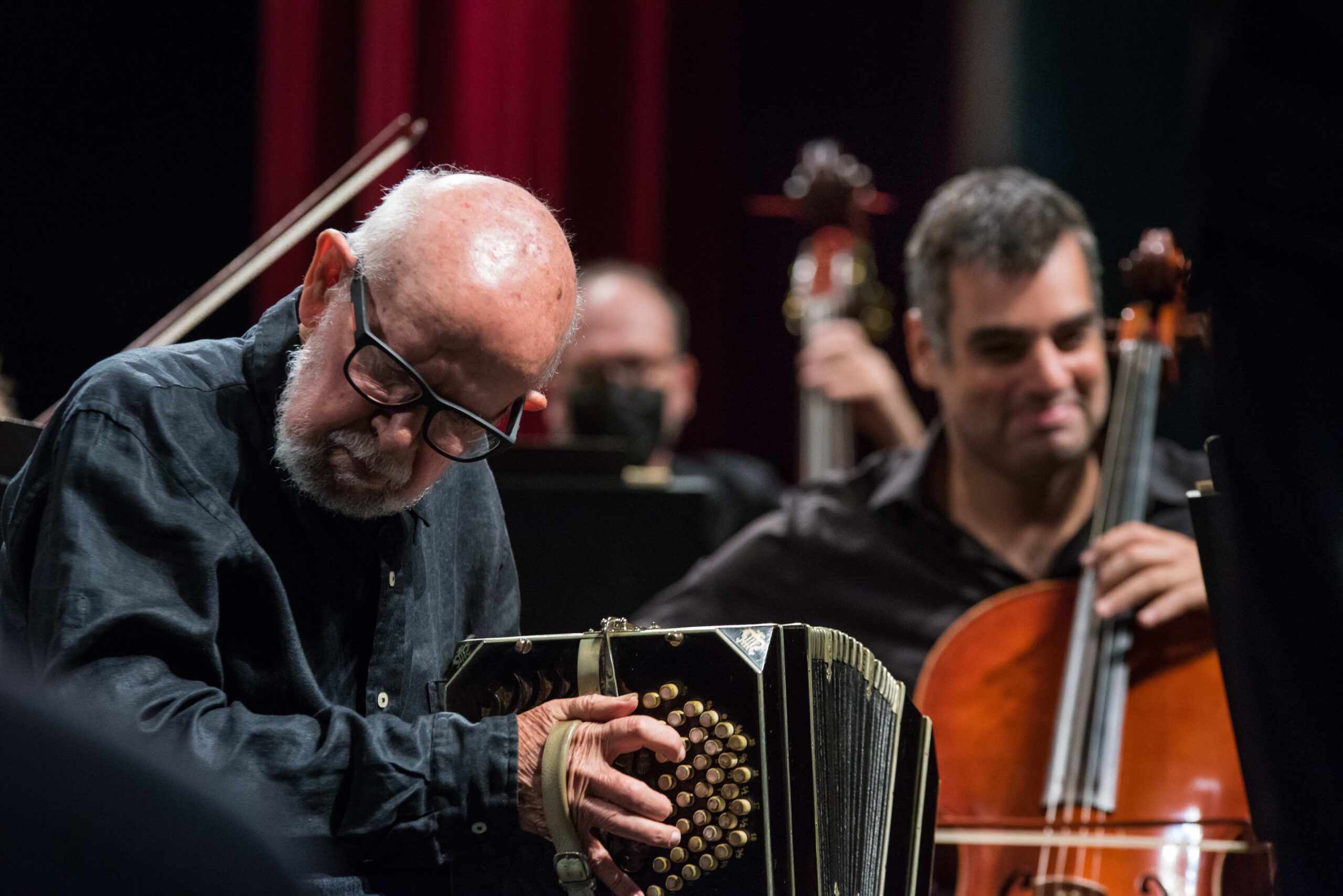 Orquestra Ouro Preto celebra os 90 anos de Rufo Herrera