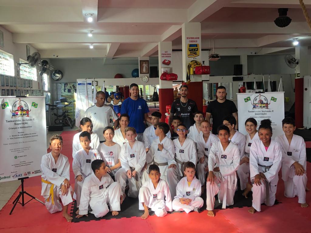 O projeto Taekwondo- Inclusão e Superação, fechou o mês de abril com ações inclusivas entre A&+ e ATT.