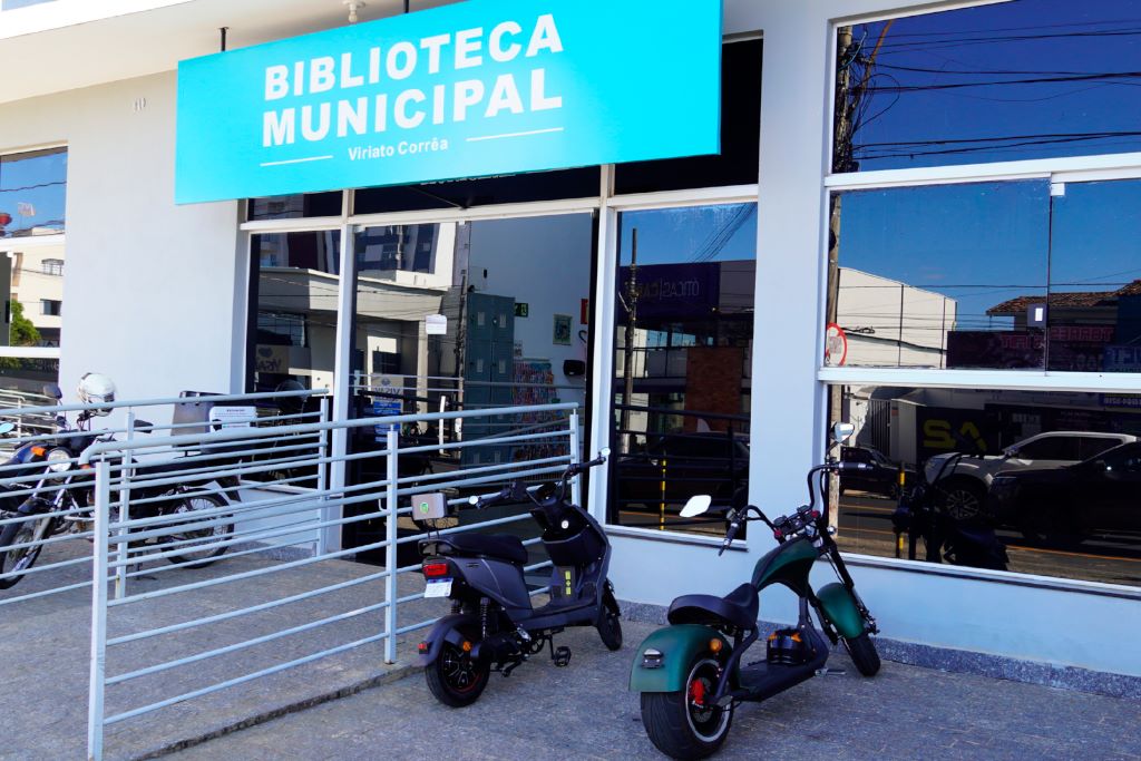 Batalha de Poesia e Rima marca aniversário da Biblioteca Pública Municipal Viriato Corrêa