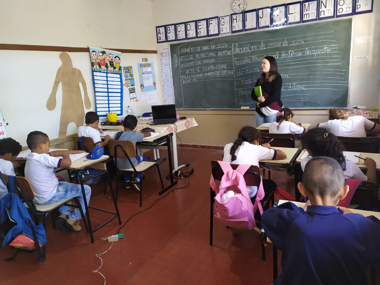 Projeto Psicólogo na Escola abrange todas as escolas e creches da Prefeitura de Araxá