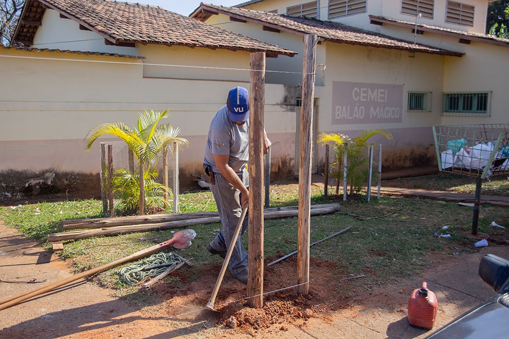 Prefeitura de Araxá inicia reforma geral do Cemei Balão Mágico