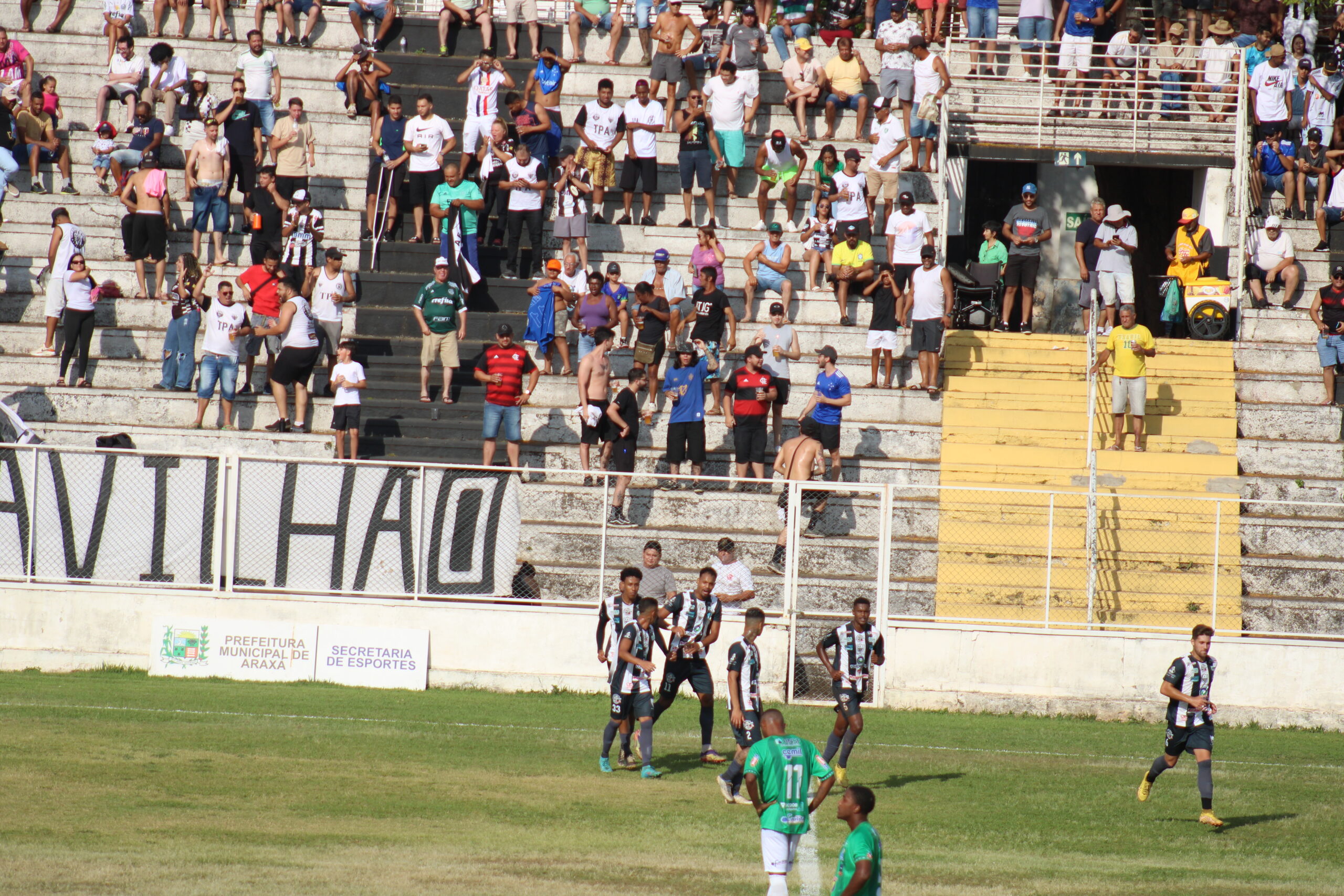 Araxá Esporte empata 1×1 contra o Mamoré, mas segue líder invicto no mineiro 2023