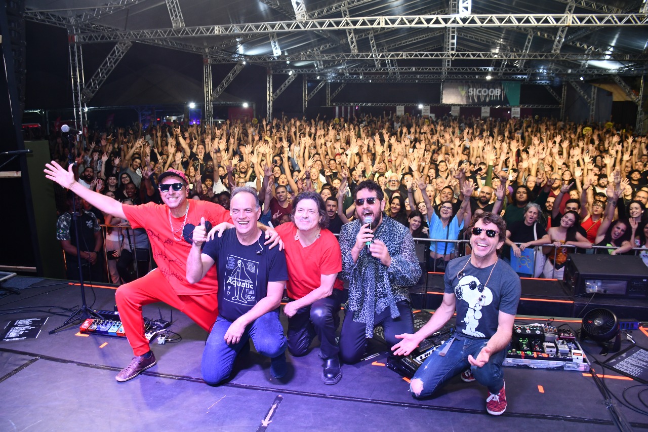 FestNatal começa mais cedo nesta quinta (19) e tem apresentações de teatro e muita música