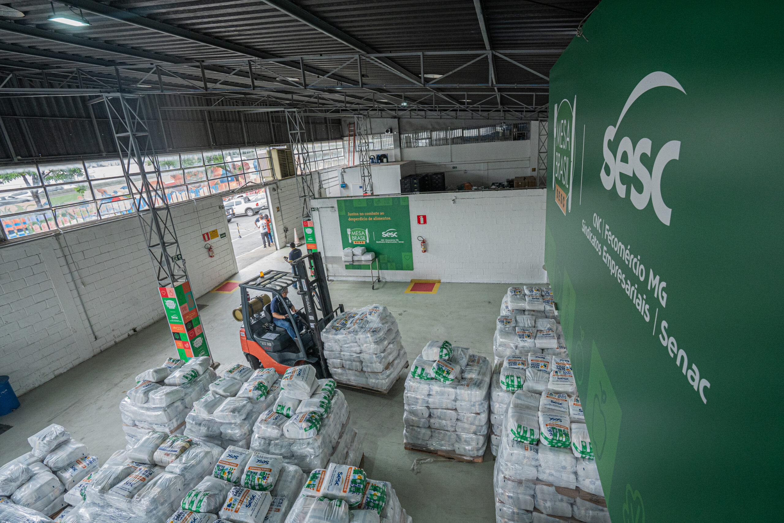 Programa Sesc Mesa Brasil em 2024, celebra marcos 11 milhões de quilos de alimentos