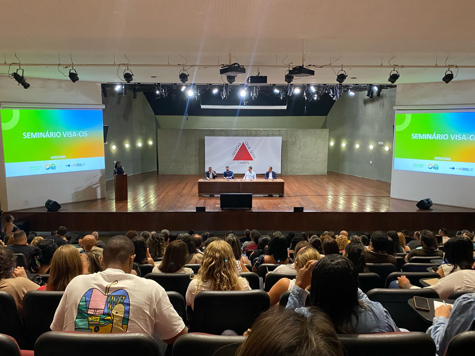 Secretaria Municipal de Saúde participa de seminário sobre Vigilância Sanitária em Belo Horizonte