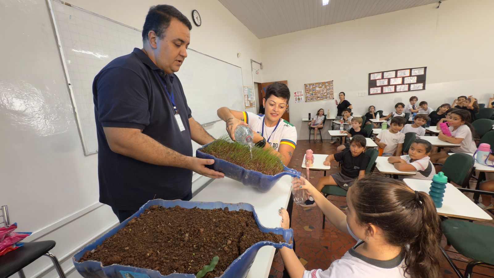 Escolas de Araxá recebem programação especial em celebração ao Dia da Água