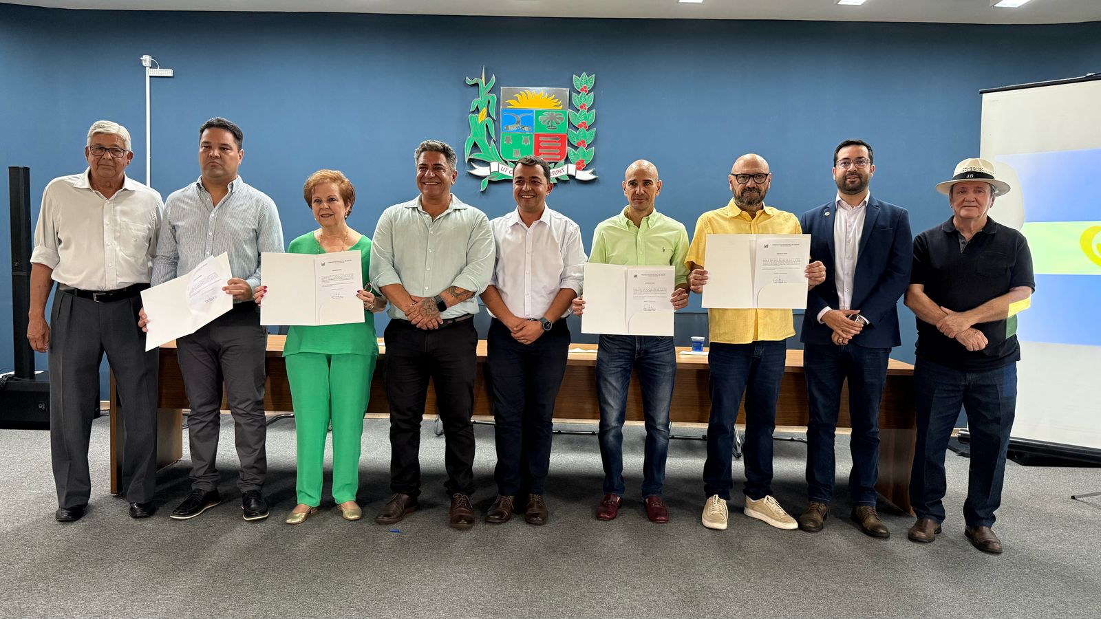 Prefeitura de Araxá inicia reforma administrativa e empossa quatro novos secretários
