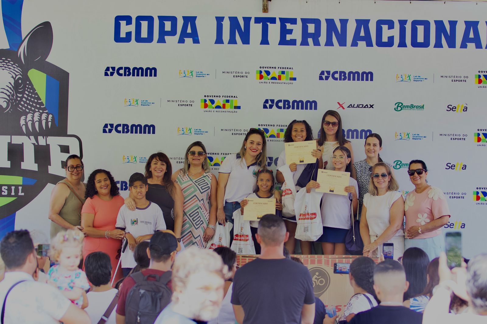 Alunos da rede municipal são premiados em Concursos de Redação e Desenho promovidos pela CIMTB
