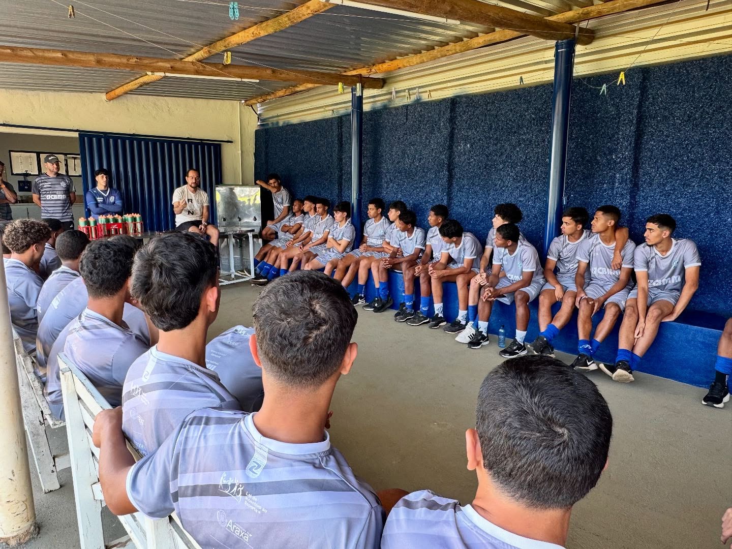 Dínamo Araxá estréia em casa contra o Juventus sábado(31) no Mineiro Sub 15 e 17