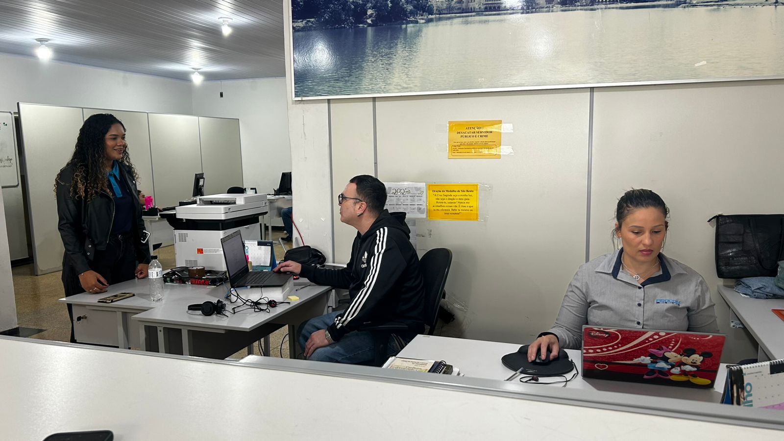 Procon Araxá lança cartilha de orientação com 17 golpes mais comuns contra idosos