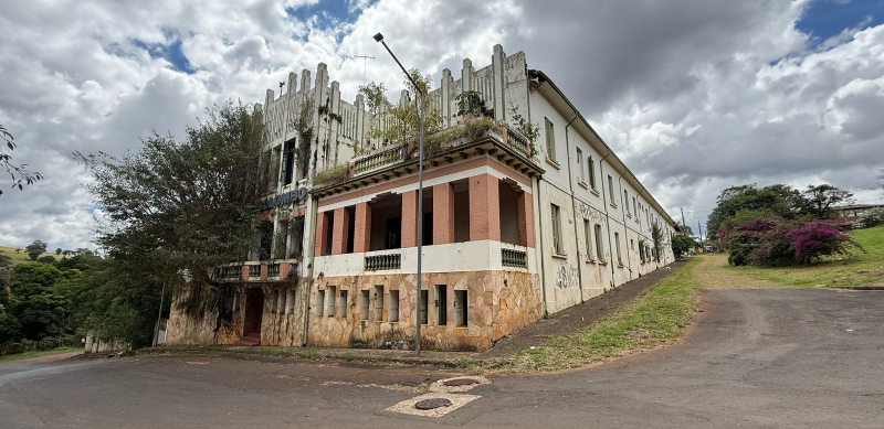 Prefeitura de Araxá reabre leilão do Hotel Colombo com novo prazo e condições de pagamento estendidas