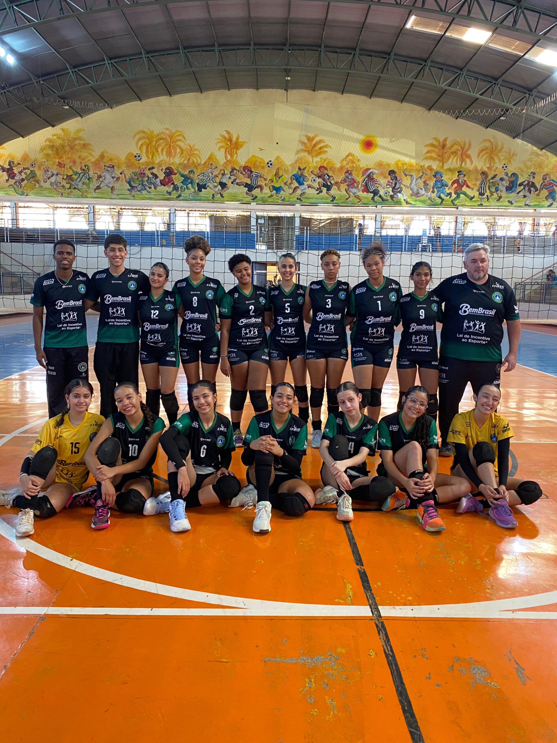 BRASÍLIA ARAXÁ VÔLEI É DESTAQUE NO ALTO PARANAÍBA NAS CATEGORIAS SUB 15 E 19 FEMININO
