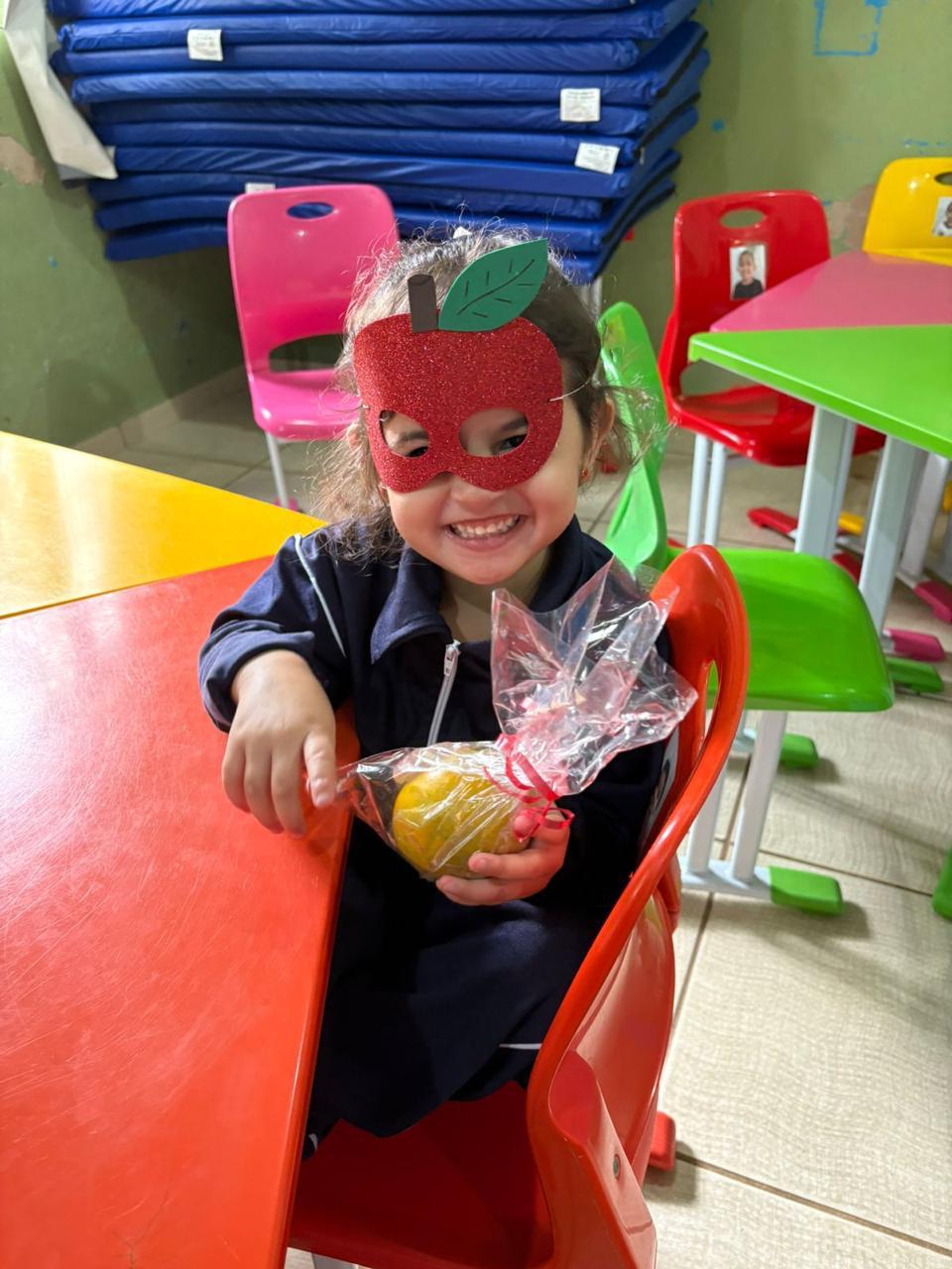 Educação realiza ações sobre alimentação saudável nas escolas municipais em Araxá