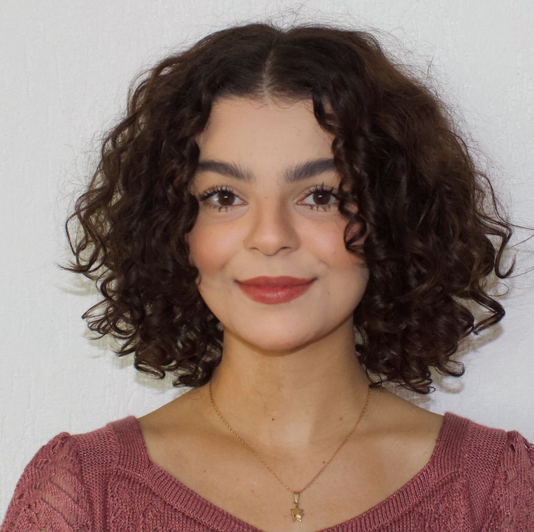 PROJETO GERAÇÕES LITERÁRIAS REVELA JOVEM ESCRITORA EM ARAXÁ