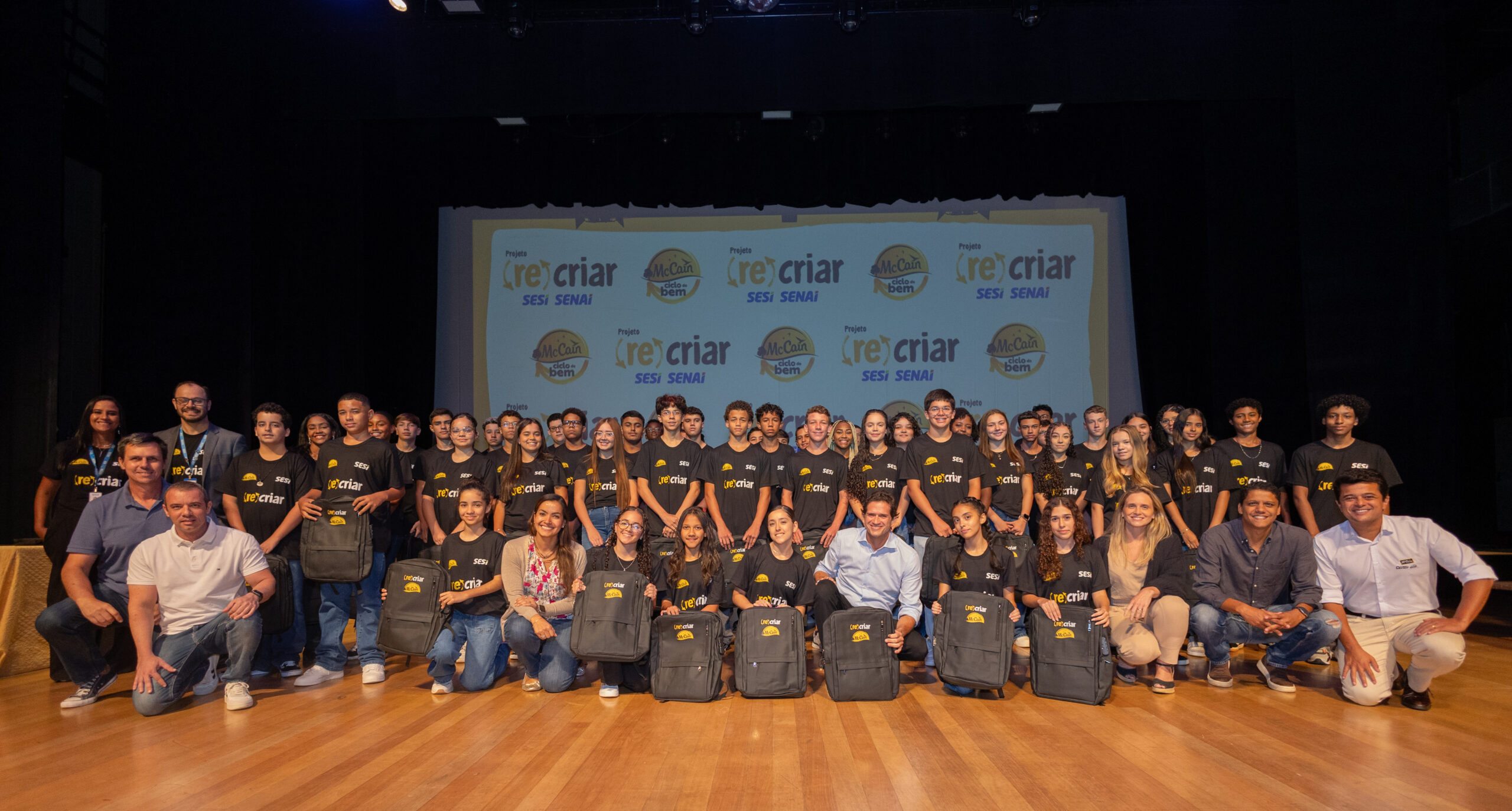 McCain impulsiona o futuro de jovens em Araxá com Projeto Recriar em parceria com Sesi e Senai