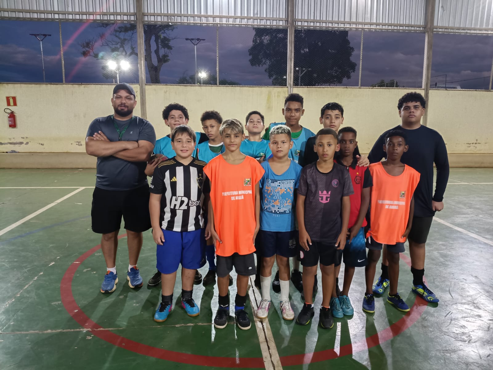 Secretaria Municipal de Esportes abre vagas para escolinha de futsal categoria Sub-11