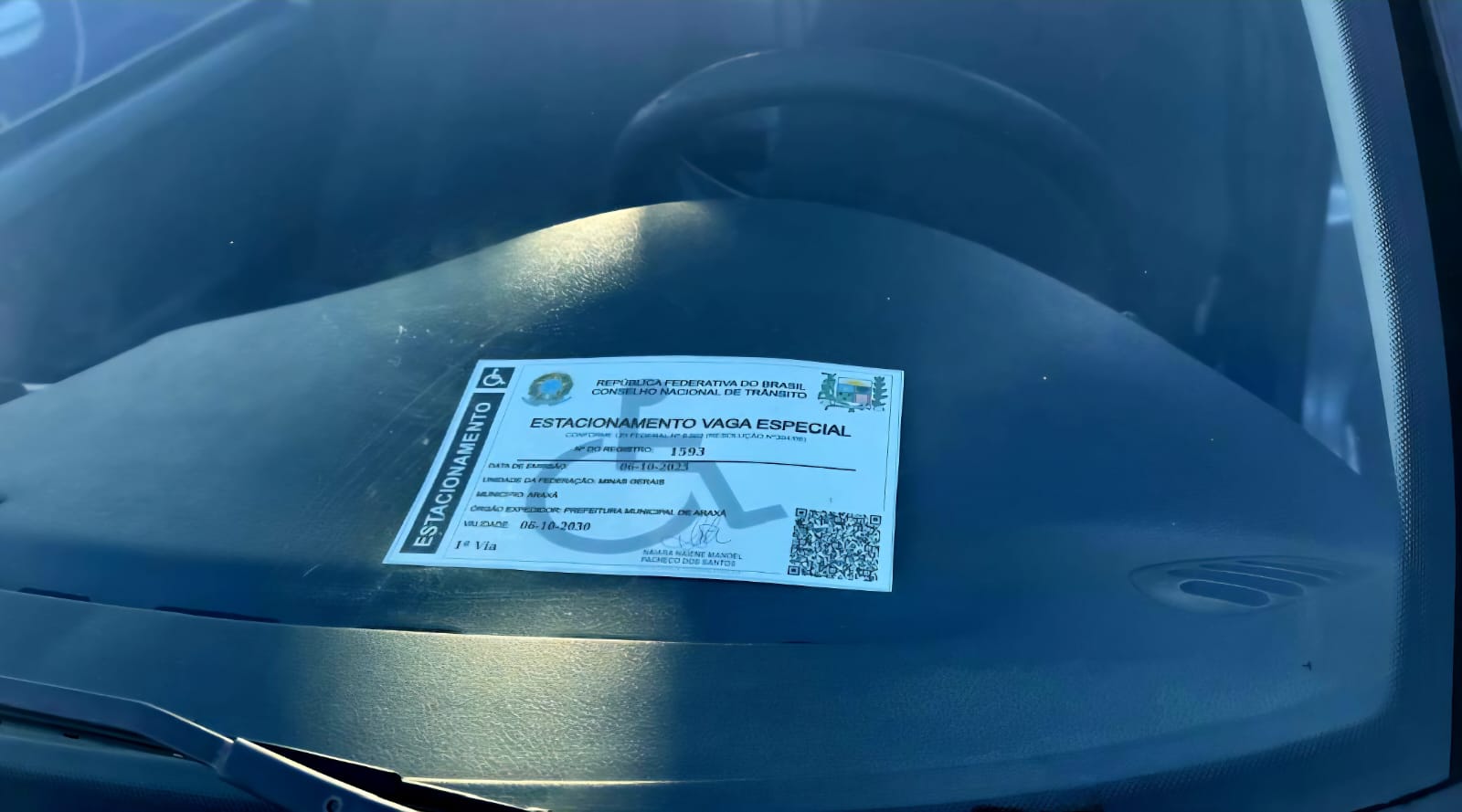Secretaria de Segurança Pública emite credencial gratuita de estacionamento para idosos e PCDs em Araxá