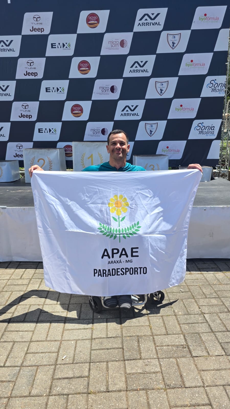 O atleta paralímpico araxaense Thiago  Mota conquistou o quinto lugar no Grande Prêmio (GP)