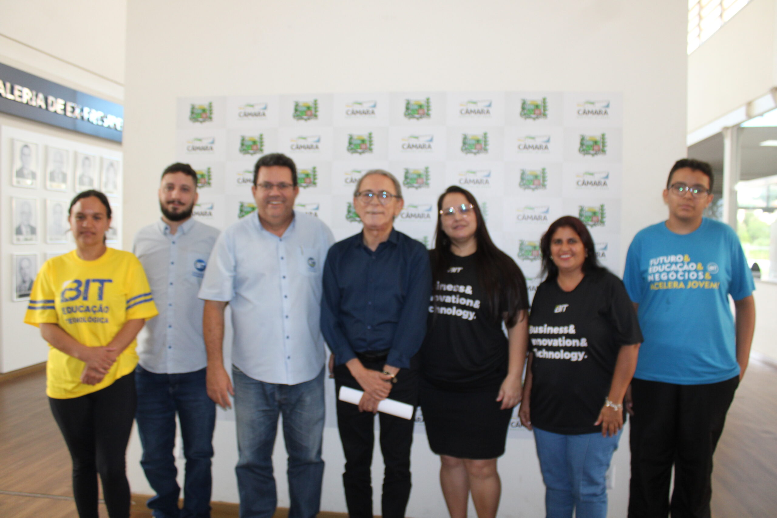 Projeto Acolher e Incluir da BIT Araxá é homenageado pela Câmara municipal de Araxá através do vereador João Veras.