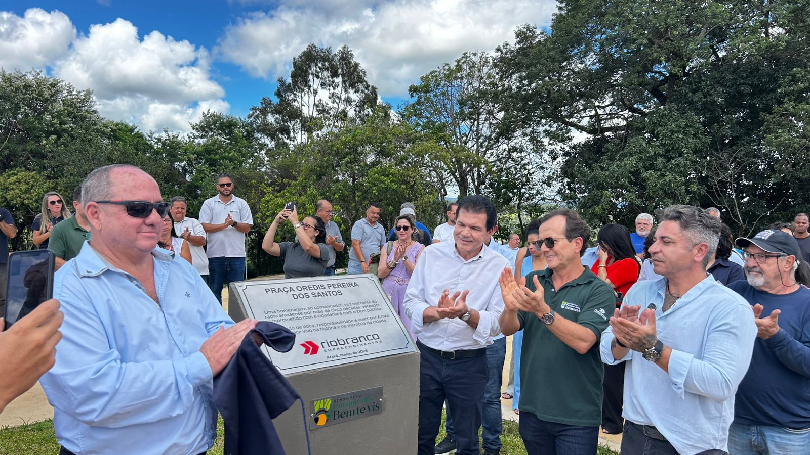 Grupo Rio Branco e Prefeitura de Araxá fazem parceria na construção da praça Orédis Pereira dos Santos no Bairro Serra Morena.