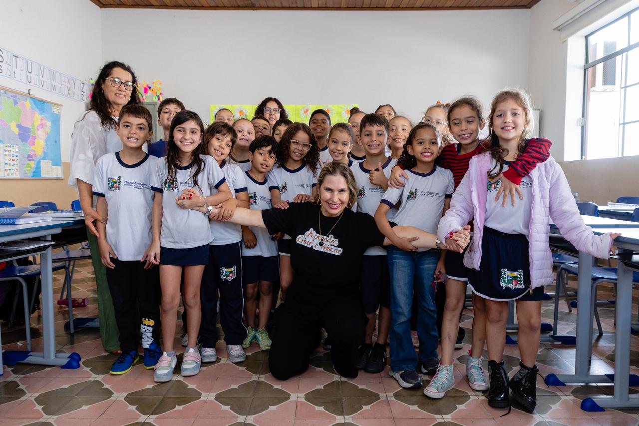Profissionais do Tempo Integral participam de capacitação do Projeto Escola Mágica em Araxá