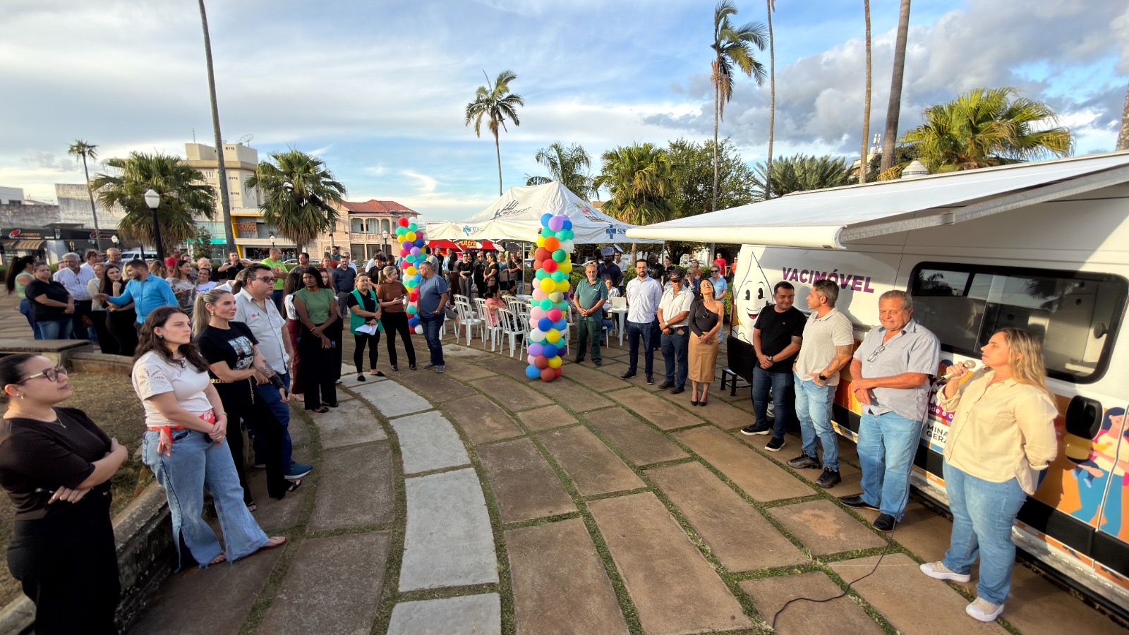 Prefeitura de Araxá inaugura o Vacimóvel para ampliar acesso da população à vacinação