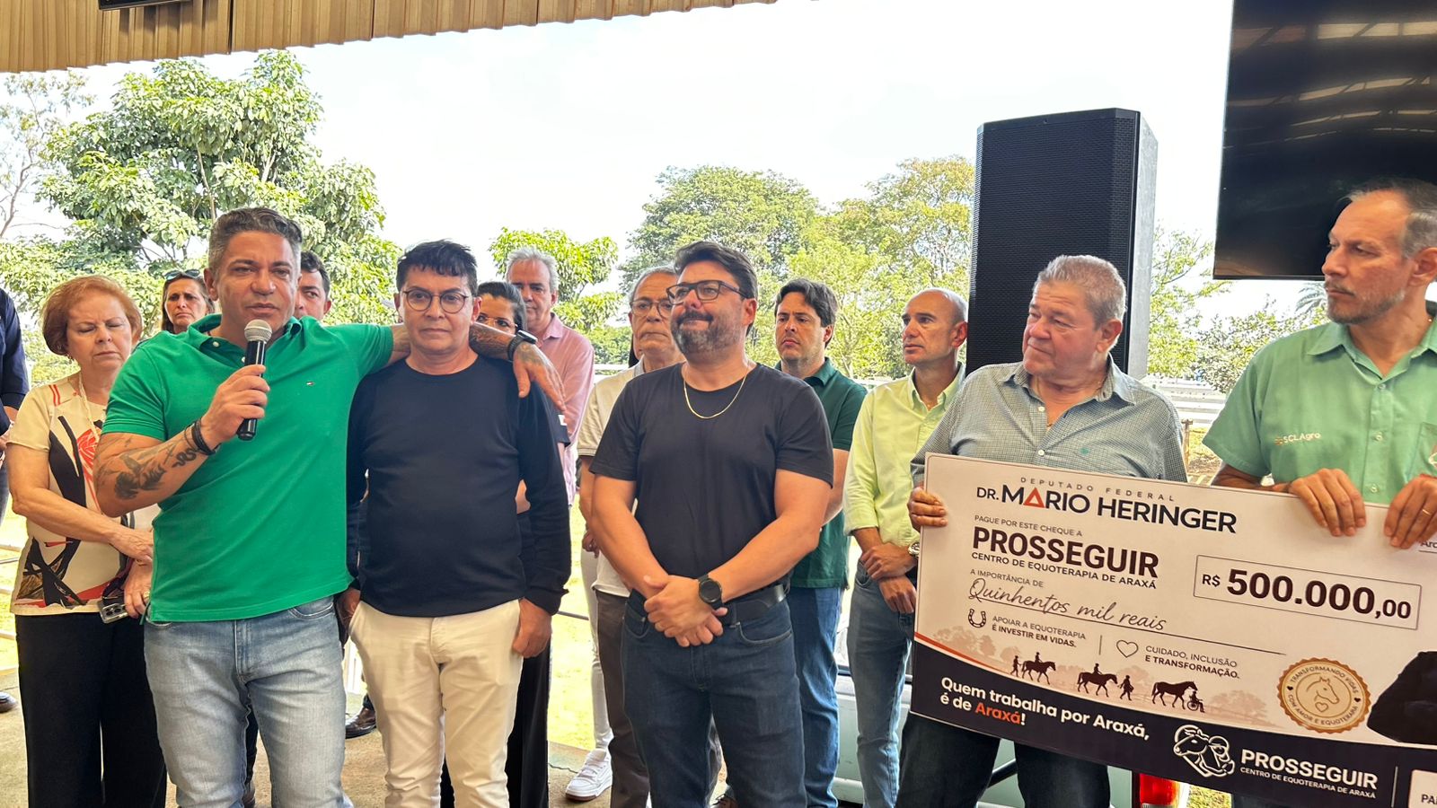 Recuperando sonhos: Equoterapia transforma vidas em Araxá