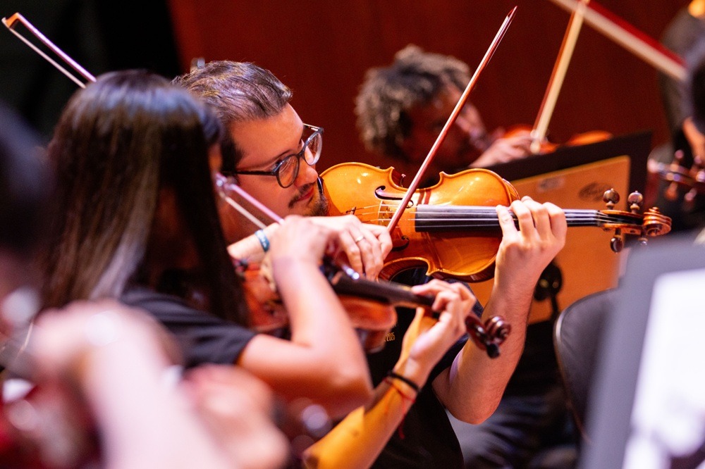 Conheça a Academia Jovem Concertante, que reúne músicos de 18 estados em Araxá