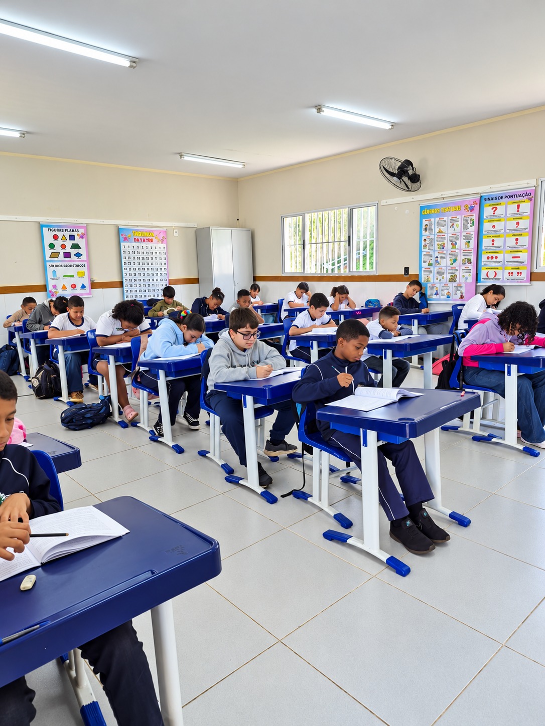 Escolas públicas de Araxá iniciam avaliações do SIMAVE para acompanhar aprendizagem dos alunos